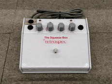 RETROSPEC/THE SQUEEZE BOX|RETROSPEC