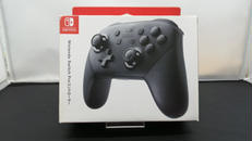 SWITCH PROコントローラー|NINTENDO