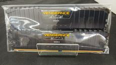 PCメモリ DDR4 32GB(16GBX2)|VENGEANCE