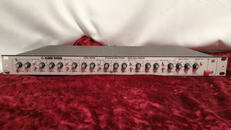 ラックエフェクター|KLARK TEKNIK