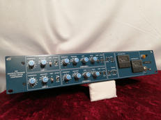 ラックエフェクター|BEHRINGER
