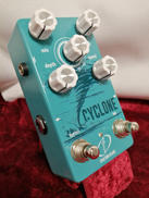 エフェクター|CRAZY TUBE CIRCUITS