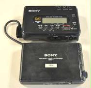 ポータブルDAT|SONY