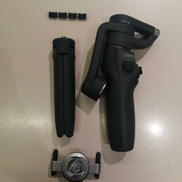 スマホ用ジンバル|DJI