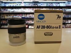 望遠ズームレンズ|MINOLTA