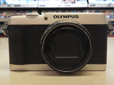 デジタルカメラ|OLYMPUS