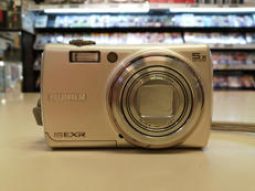 デジタルカメラ|FUJIFILM