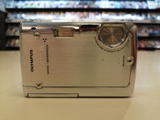 デジタルカメラ|OLYMPUS