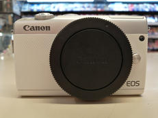 ミラーレス一眼　ボディ|CANON