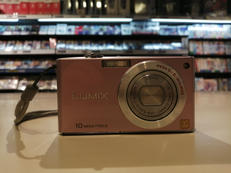 デジタルカメラ|PANASONIC