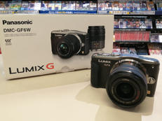 ミラーレス一眼レンズキット|PANASONIC