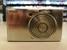 デジタルカメラ|NIKON