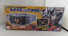 仮面ライダー レジェンド変身ベルトシリーズ Vバックル|BANDAI