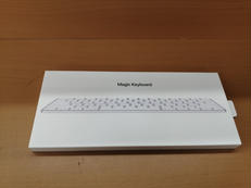 MAGIC　KEYBOARD|APPLE