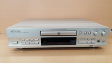 CDプレーヤー|PIONEER