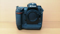 デジタル一眼ボディ|NIKON