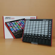 MIDIコントローラー|AKAI