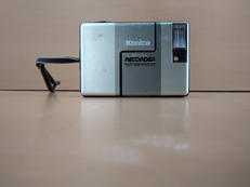 コンパクトフィルムカメラ|KONICA