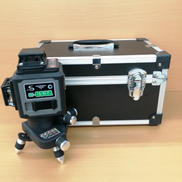 レーザー墨出し器|株式会社テクノ