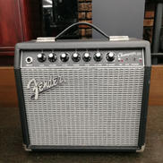 ギターアンプ|FENDER