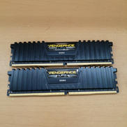 メモリ(8GB2枚セット)|CORSAIR