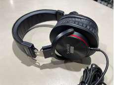 ヘッドホン|FOCUSRITE