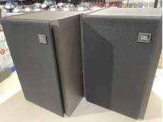 スピーカー|JBL