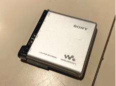 ポータブルMDウォークマン|SONY
