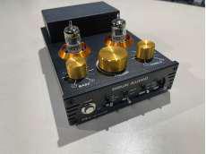 プリメインアンプ（管球式）|DOUK AUDIO