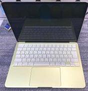 MACBOOK NEO|APPLE