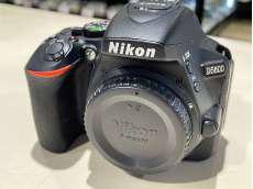 デジタル一眼レフ|NIKON