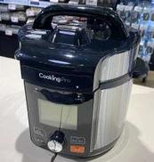 電気調理鍋|オークロンマーケッティング