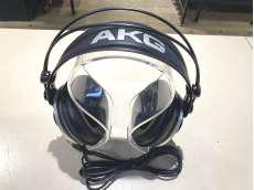 ヘッドホン|AKG