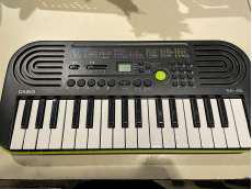 ファミリーキーボード|CASIO