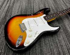 ストラトキャスタータイプ|FENDER JAPAN