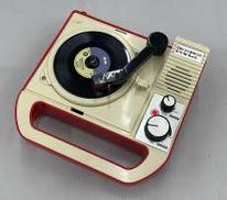 レコードプレーヤー|BANDAI