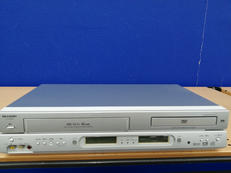 VHS/DVDデッキ 本体のみ|SHARP