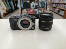 ミラーレス一眼|PANASONIC