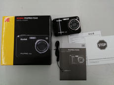 デザインがトイカメラっぽいデジカメ|KODAK