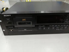 DATデッキ(デジタルオーディオテープデッキ)|SONY