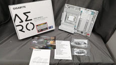 マザーボード|GIGABYTE