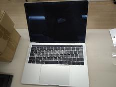 MACBOOK PRO|APPLE