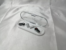 ワイヤレスイヤホン|NOTHING