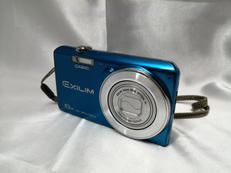 デジタルカメラ|CASIO