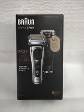 ★未使用★　電気シェーバー|BRAUN