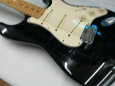 エレキギター|FENDER JAPAN