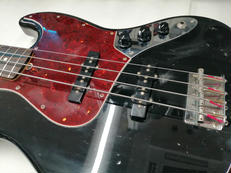 エレキベース|FENDER JAPAN