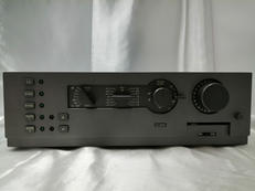 コントロールアンプ|QUAD