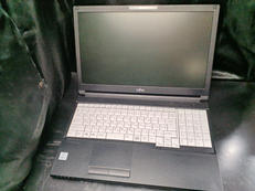 ノートパソコン|FUJITSU