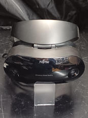 VRゴーグル|FUJITSU